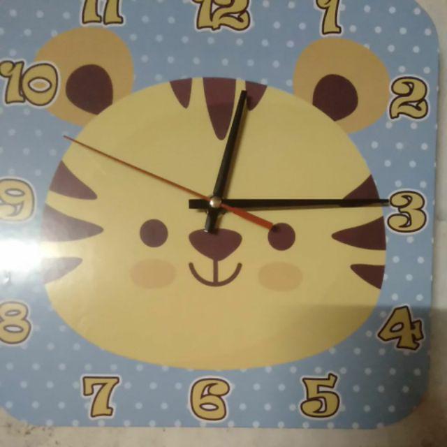 K5 Jam Dinding Unik Motif Karakter Cute Hewan Macan Lucu Ukuran 25cm