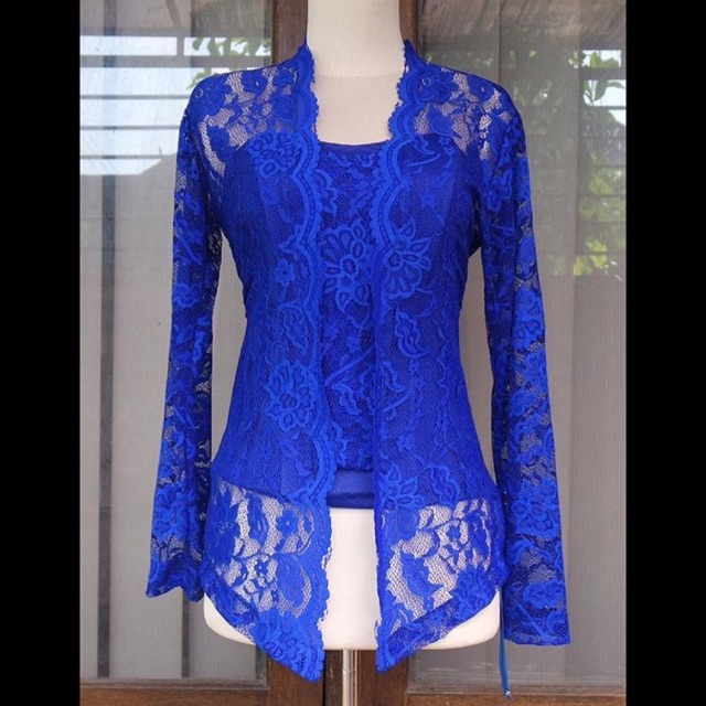 Kebaya Bekas/Kebaya wisuda/atasan kebaya/preloved kebaya/kebaya dewasa/kebaya modern/kebaya kartini