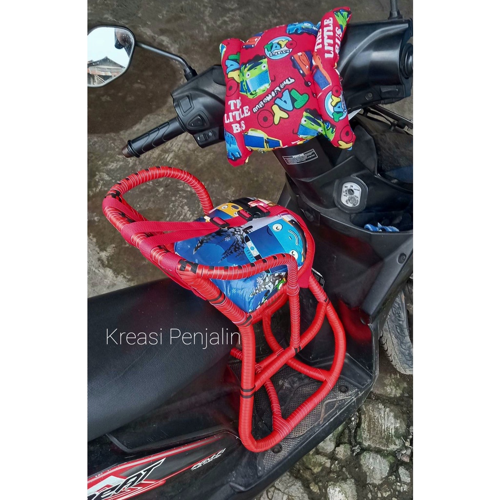 Kursi Boncengan Anak Motor Matic Free Full Sabuk Bantal dan Stang / Boncengan anak rotan motor matic  / Dudukan Anak Motor Matic / Kursi Boncengan matic Anak Motor Matic / Kursi Boncengan Anak  Motor Matic / Bangku Boncengan Anak Motor Matic / Kursi Rotan