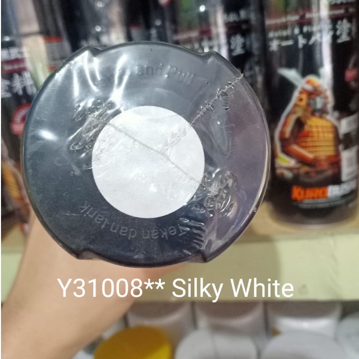 Samurai Paint Kurobushi Cat Semprot Pilox Pilok Warna Putih Mutiara / Silky White (Y31008**) 400ml