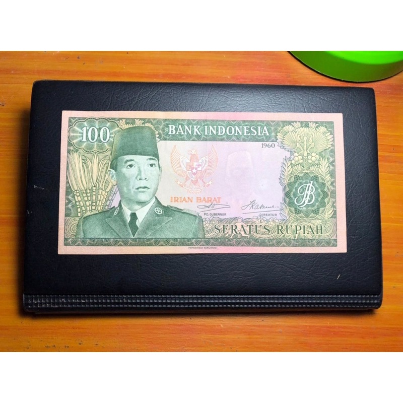 Uang Kuno 100 Rupiah Soekarno Irian Barat Luster Original Utuh
