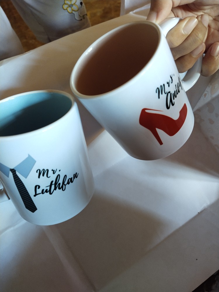 Mug Couple Warna Dalam I Custom Foto, Tulisan, Gambar, Dll