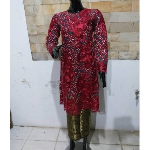 Set baju kurung Nera