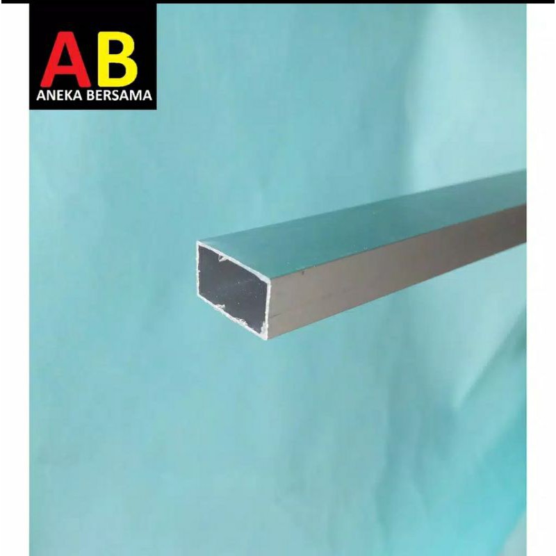 Hollow Aluminium 10mm x 20mm silver 199.5cm