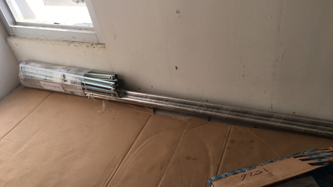 Jemuran Dinding Stainless 150 Cm