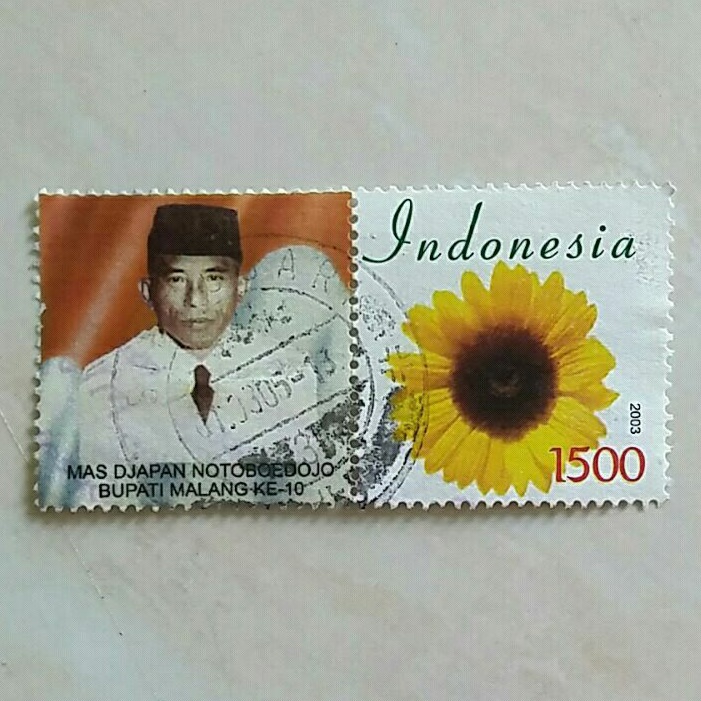 

(AA) Perangko Prisma Bunga Matahari - Bupati Malang 2003 Used