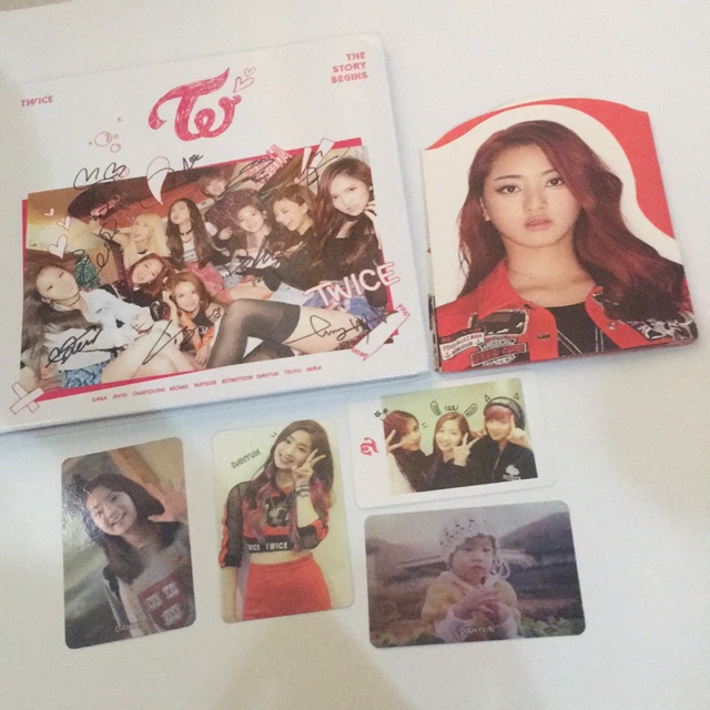 TWICE MNET FULL MEMBERS SIGNED ALBUM
