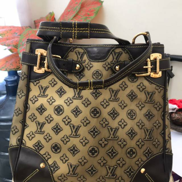 Tas LV second