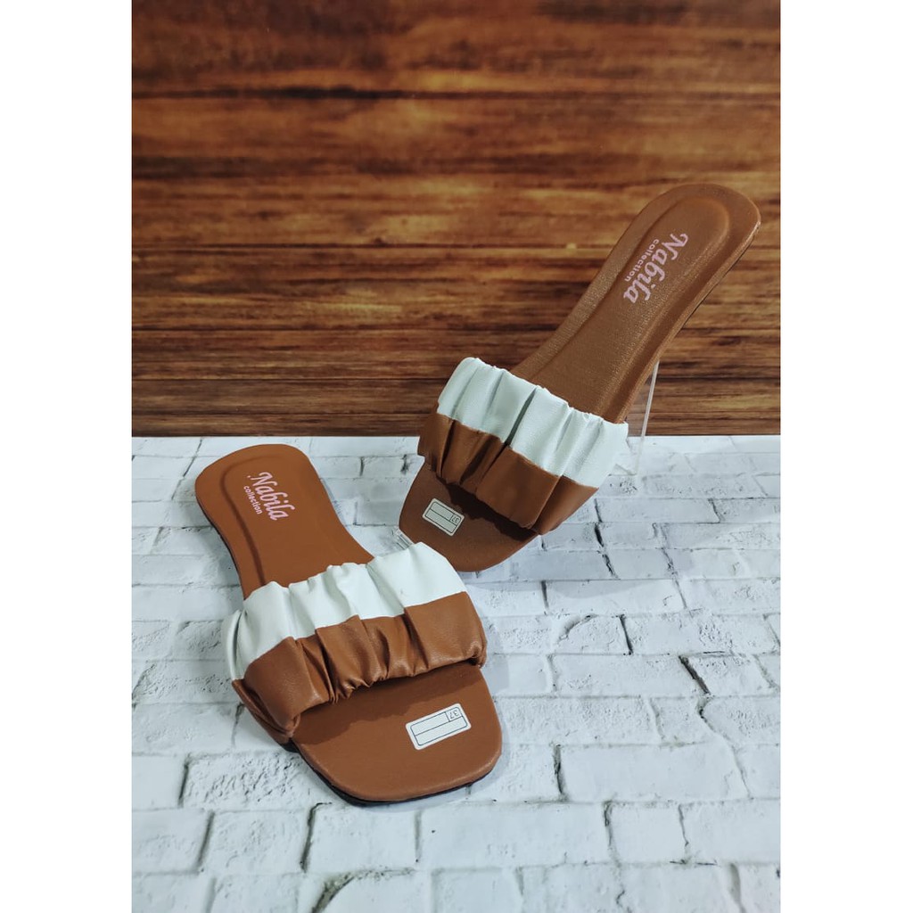 Sandal Teplek Kokop Kerut Dua Warna