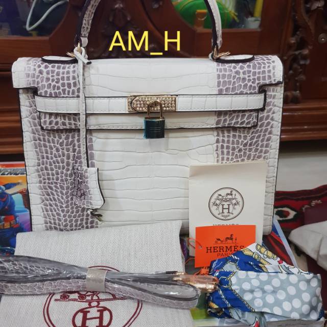 Preloved Tas Croco