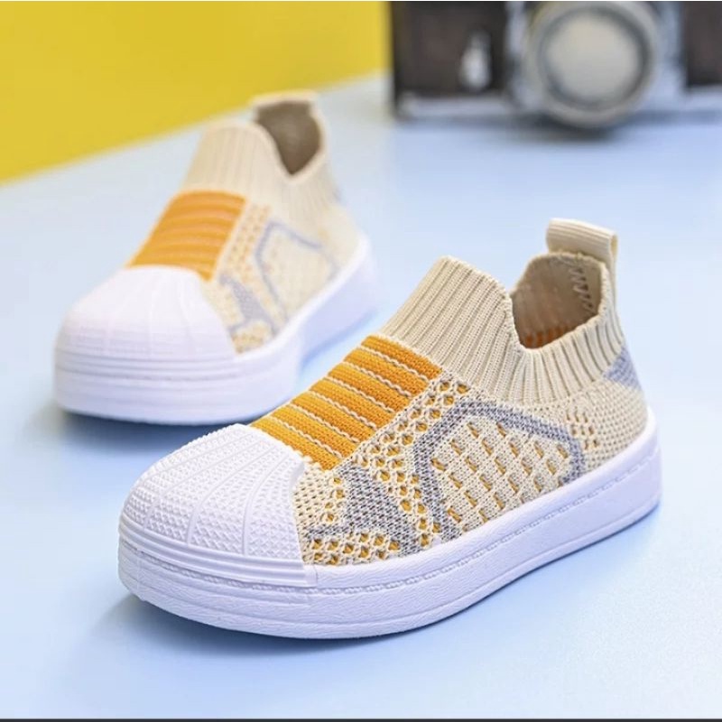 {COD} Sepatu Anak DANISHA Non LED/Sepatu Anak Import/Sepatu Anak Slip on/Sepatu Santai Anak/Sepatu Anak Casual usia1-6 th Rp