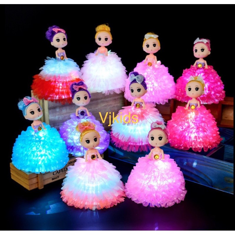 boneka anak perempuan bisa nyala lampu, boneka tidur dengan lampu led