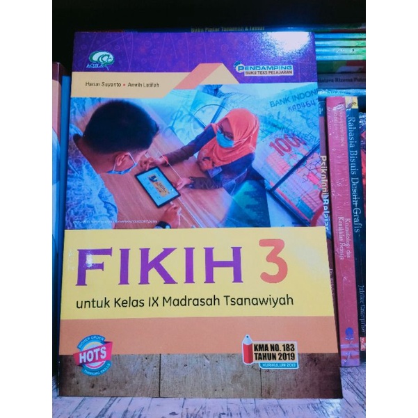 

FIKIH KELAS 9 IX SMP K13 REVISI HOTS AQILA