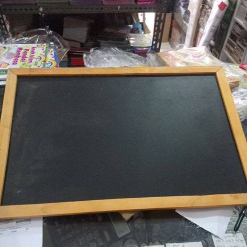 

Blackboard / PAPAN TULIS