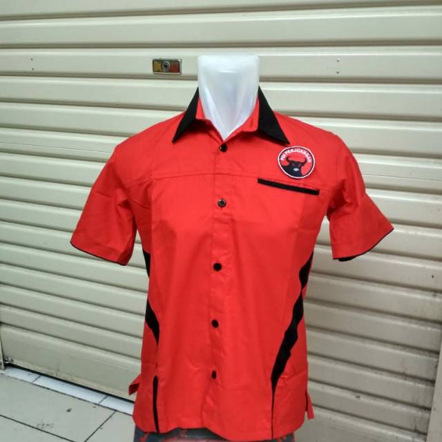 Kemeja PDIP