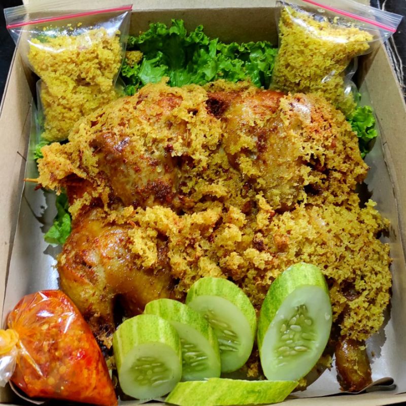 

Ayam Bekamin Goreng Kremes
