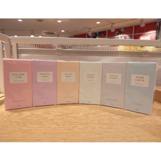 parfum lollipop pink, warm earth, voilet musk, ginger white, oriental poppy, forest breeze