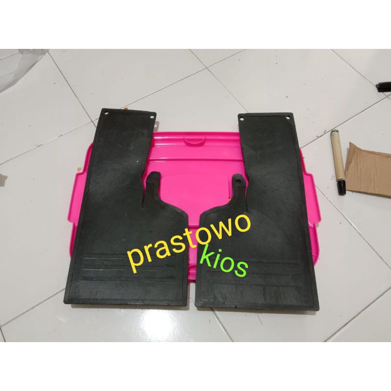 kepet karet lumpur roda depan Toyota kijang super grand extra Rover jantan set