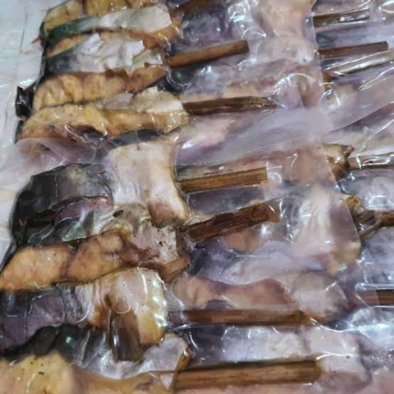 

ikan panggangan / ikan asap 4pcs