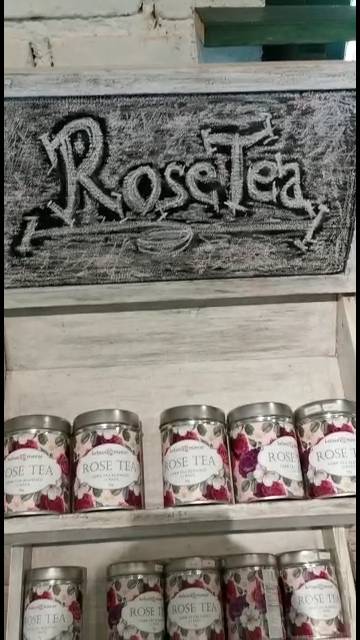 

Rose Tea (Kebun Mawar)