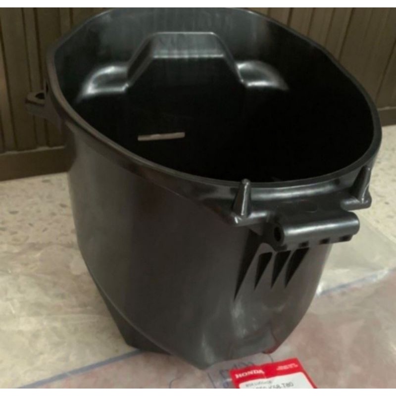 Bagasi jok bawah toolbox honda new revo absolute 110 revo fit 2011-2013 ori AHM
