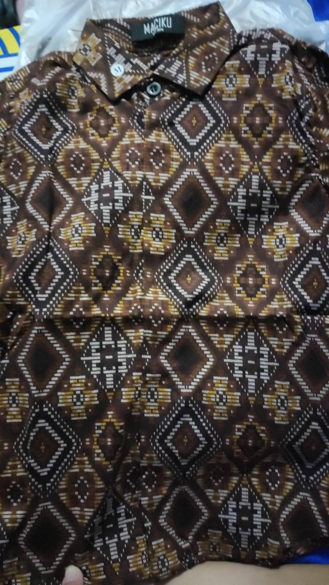 Kemeja Batik Pria Anak Anak Motif Diamond Lengan Panjang