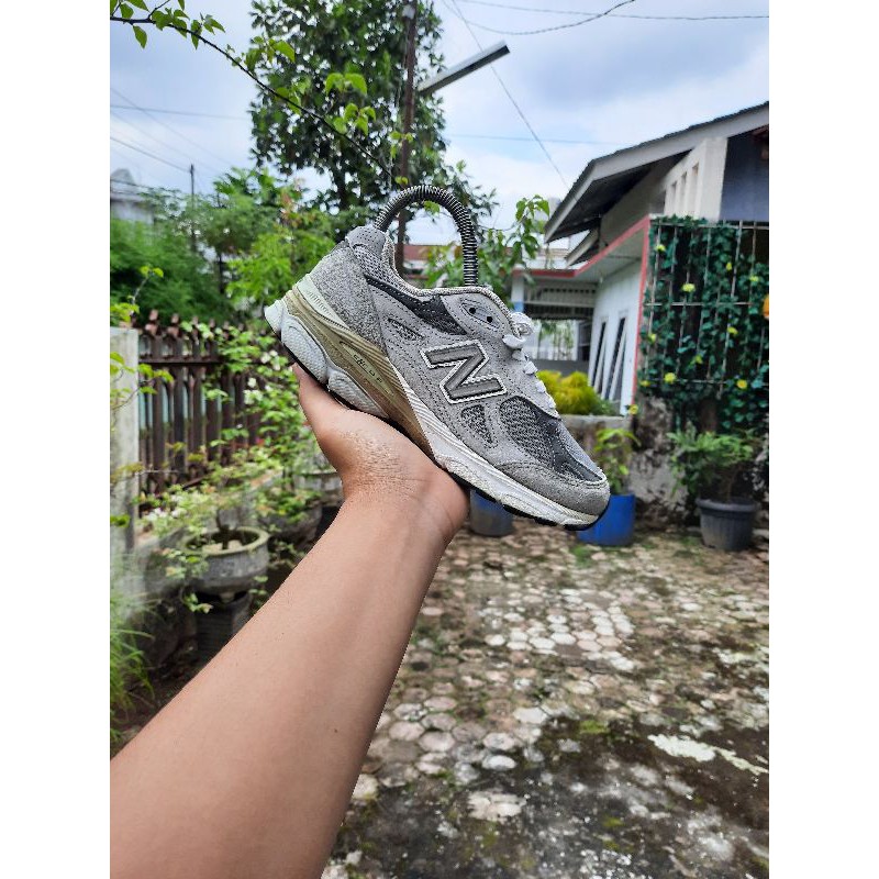 NEW BALANCE 990 USA SECOND