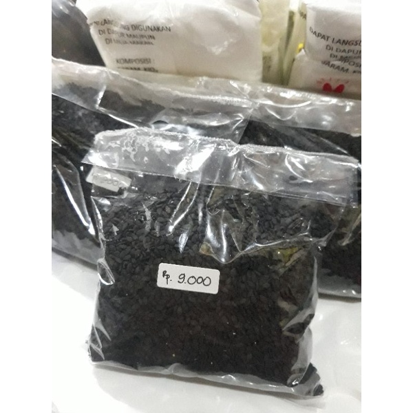 

Wijen Hitam