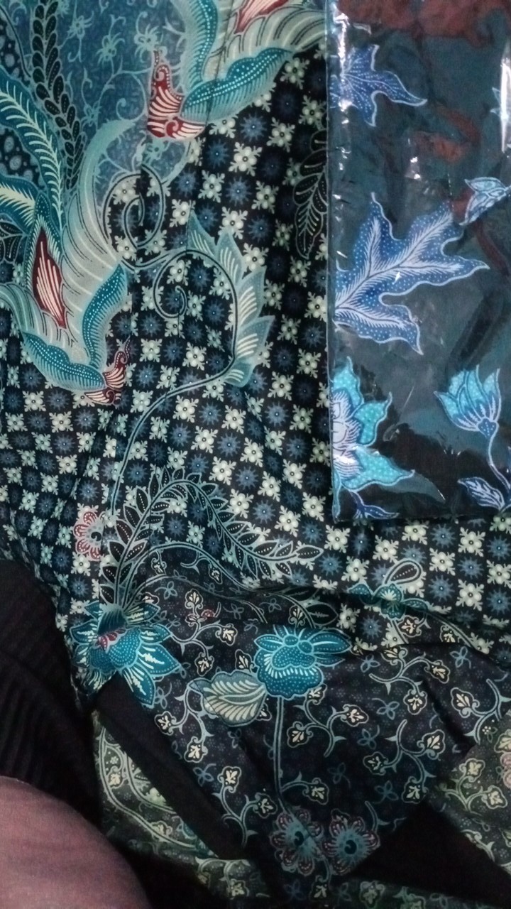Batik Semi Sutra Furing Batik Clasik Batik Pekalongan Solo Yogyakarta Fashion Batik Pria M L Xl  Xxl