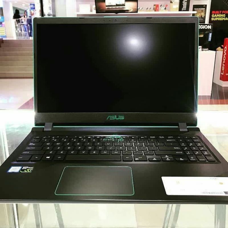 Asus F560UD i5 8250U GTX 1050 4Gb