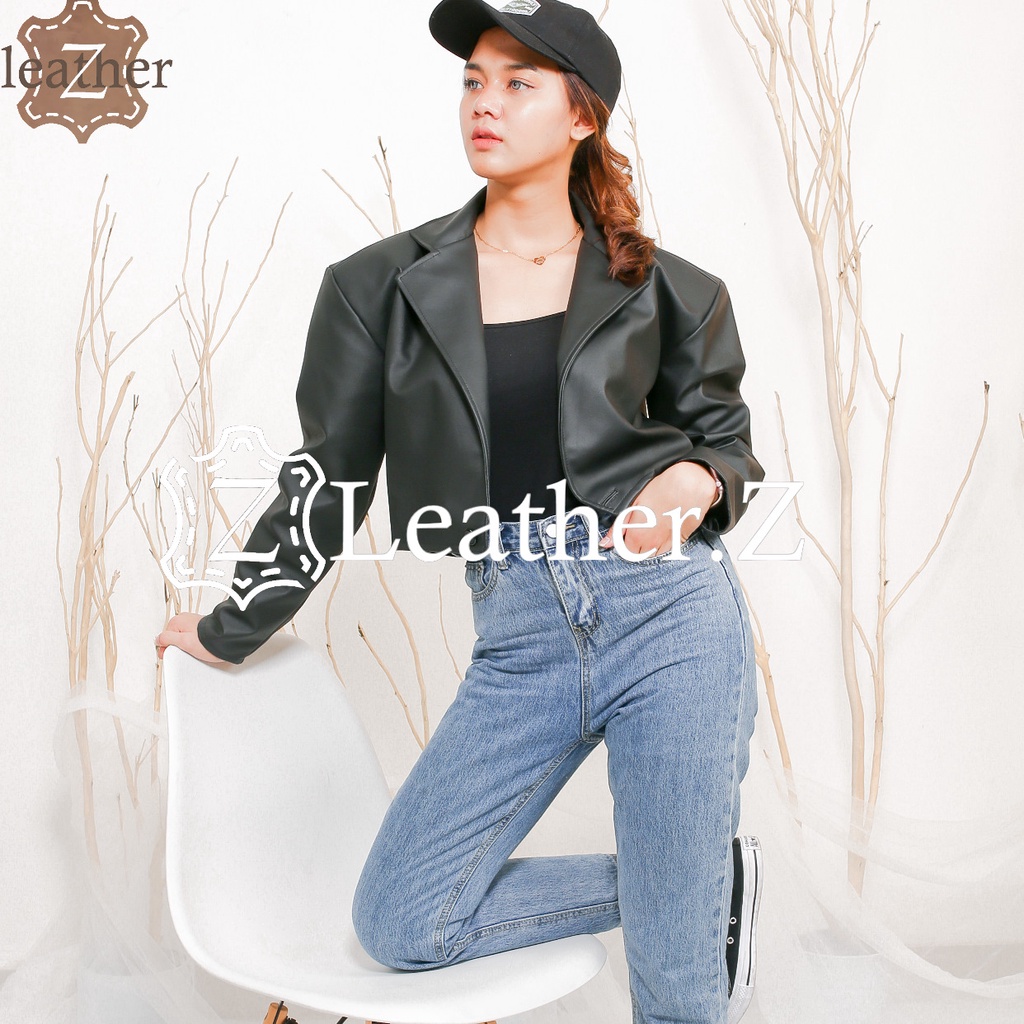 Leather Crop Blazer Hitam Wanita Bahan Kulit Sintetis Jaket Hitam Wanita Crop Blazer Wanita Blazer C