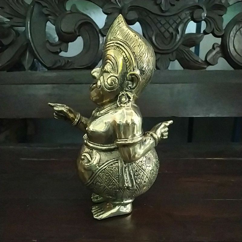 Patung Semar kuningan