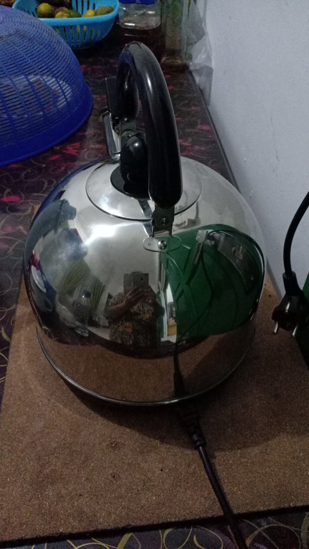 Solid Teko Listrik Bunyi Siul 7 Liter Sl-ak166 7l / Ceret / Kettle Elektrik 7.0l Whistling Kettle