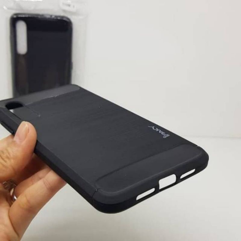 Softcase Slim Fit Carbon Xiaomi Mi 9 - UA