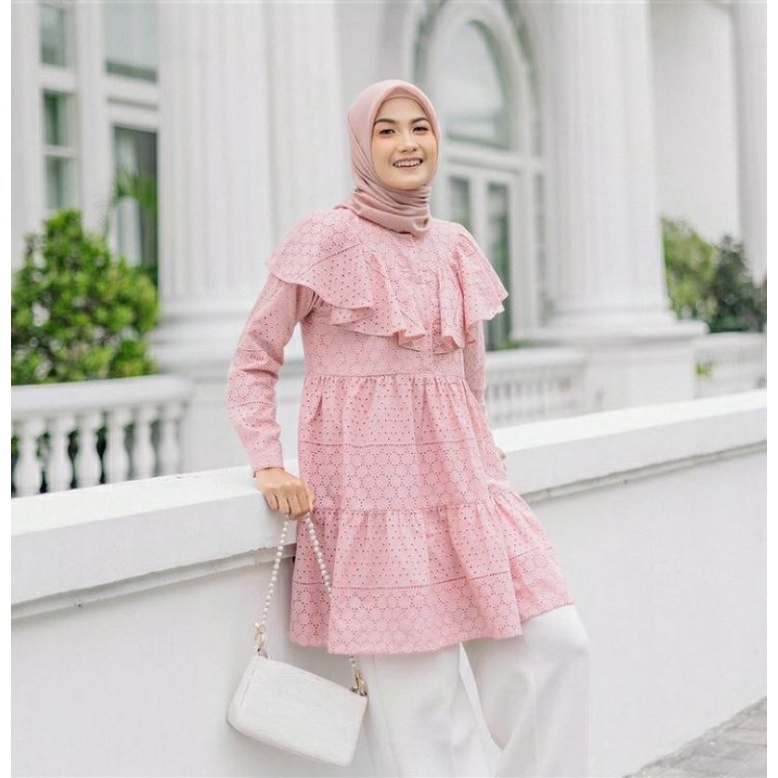 Vanilla Hijab Esme Blouse M