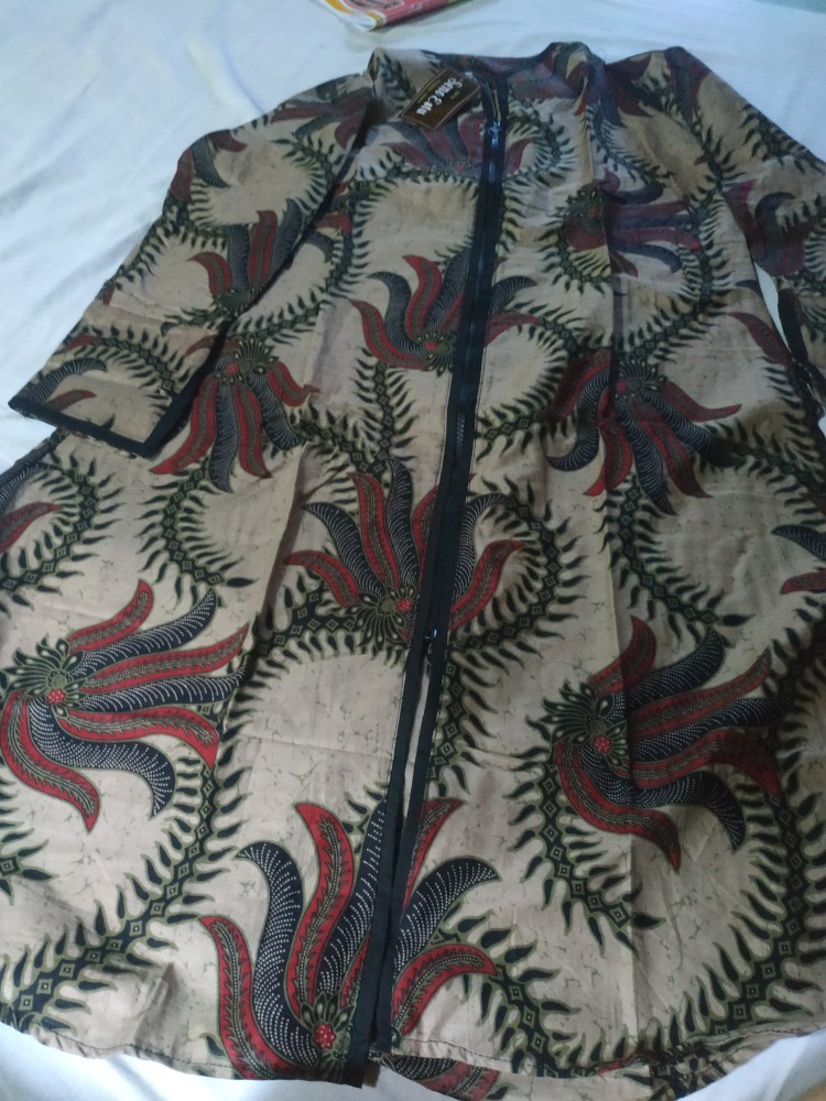 Men Sale Kemeja Batik Slimfit Modern Best Quality Atasan Couple Standar Butik Motif Kubis Merah