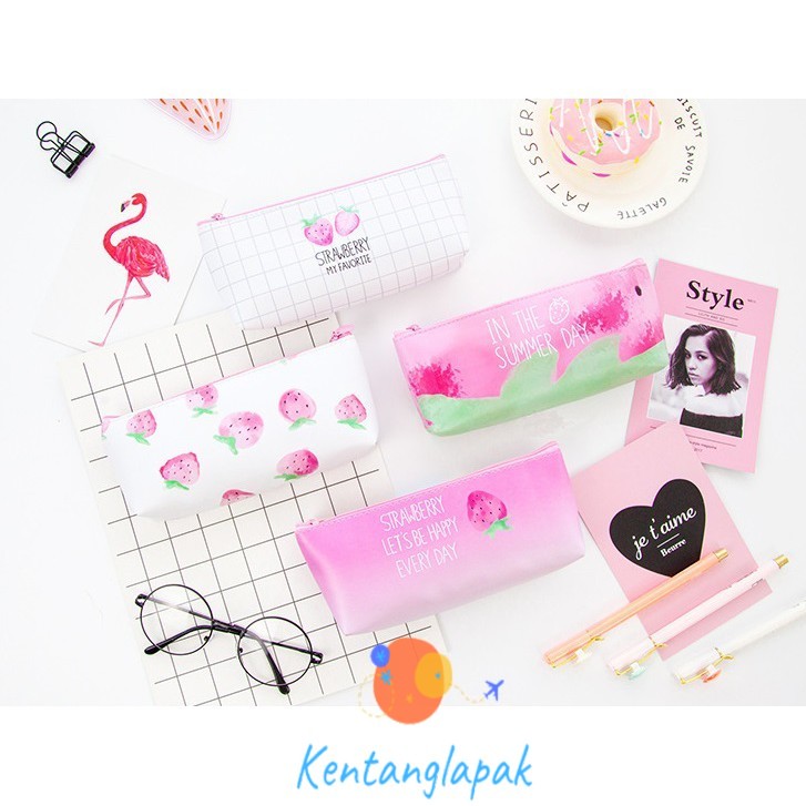 Tempat Pensil Transparan Strawberry