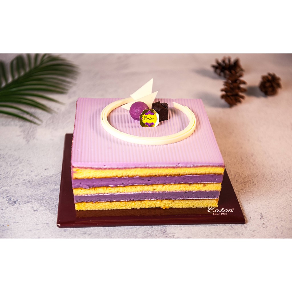 

Talas Cake 18cm - Kue Ulang Tahun - Birthday Cake