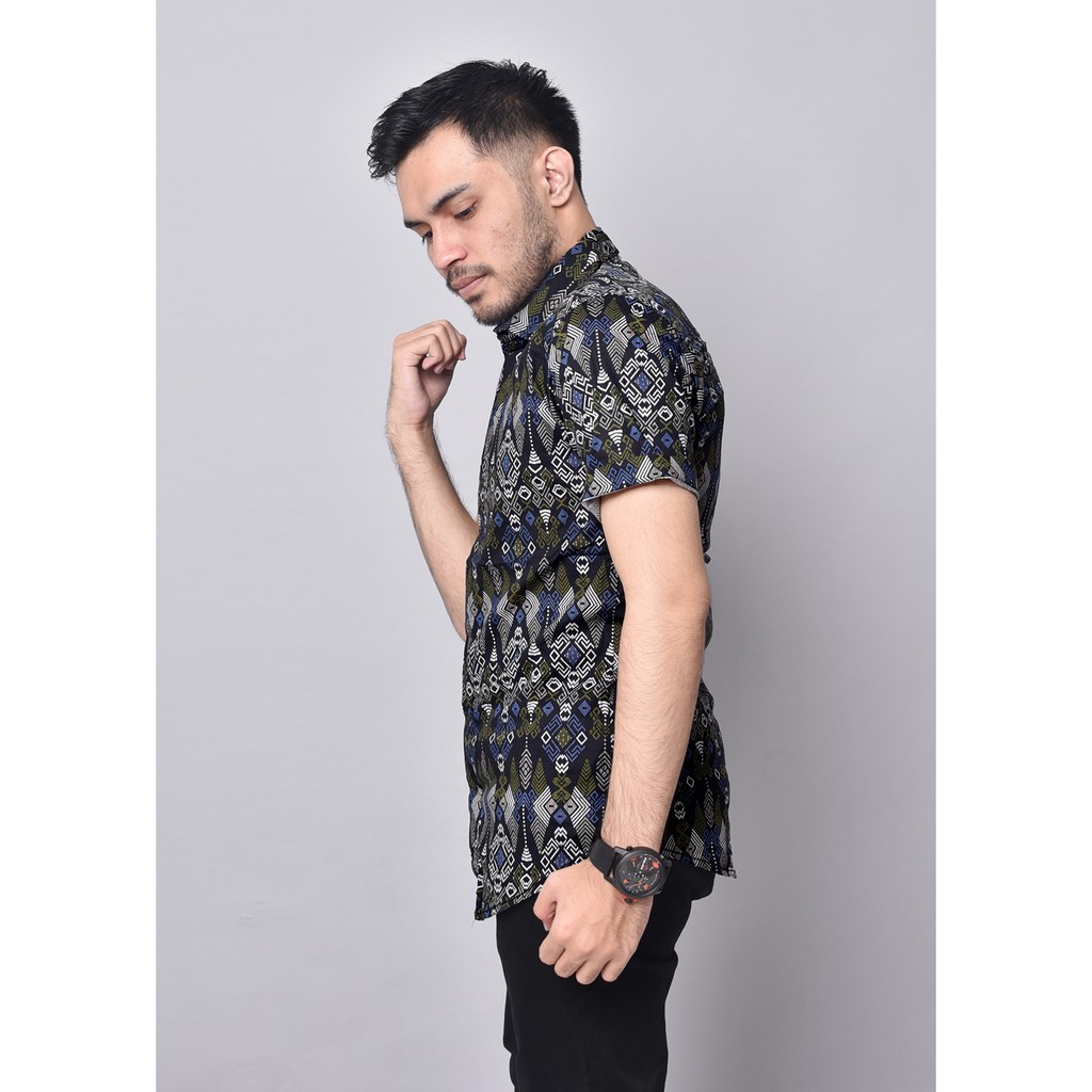 Babedo Kemeja Batik Pria Slim Fit Motif Torpedo Premium Lengan Pendek