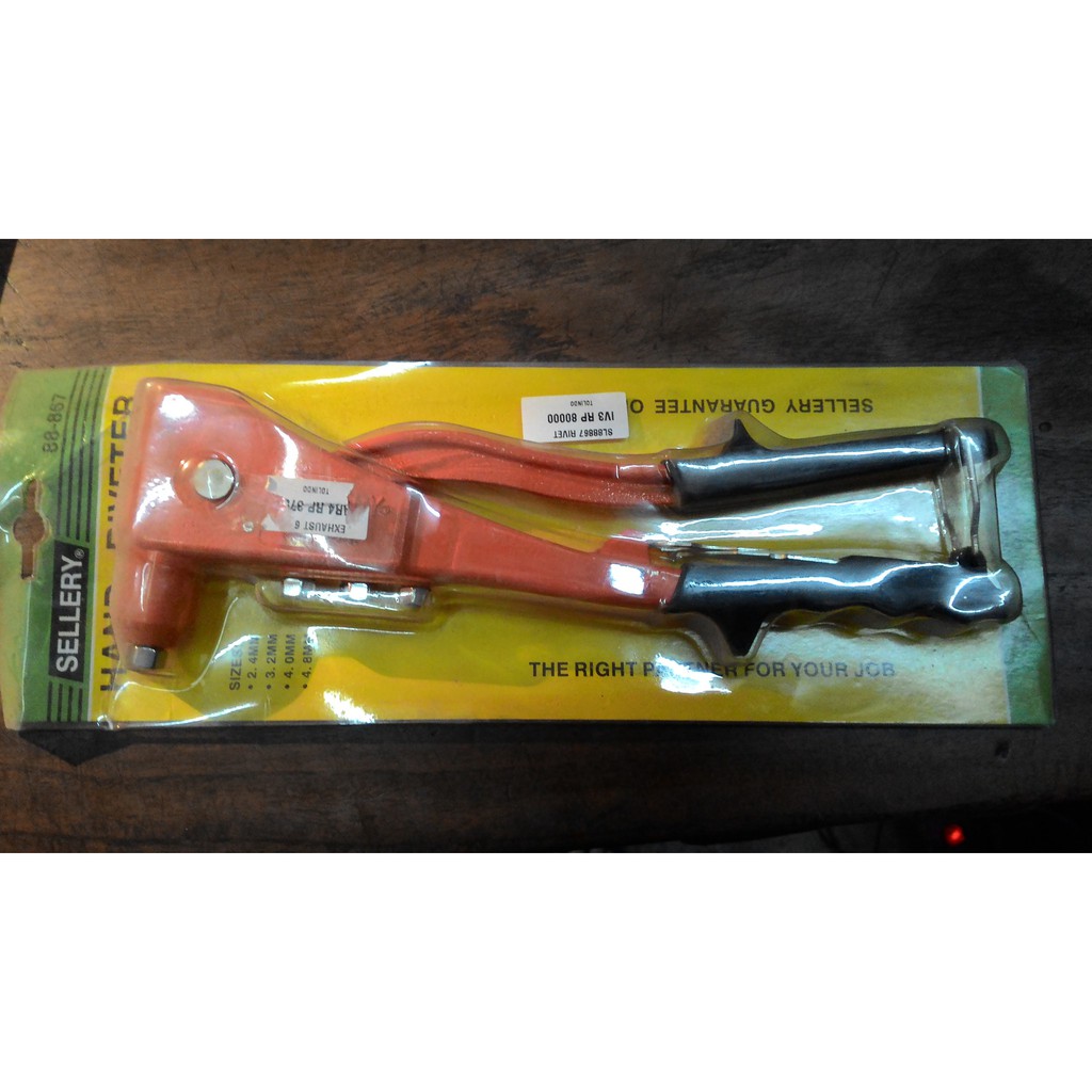 TANG RIVET / HAND RIVETER SELLERY