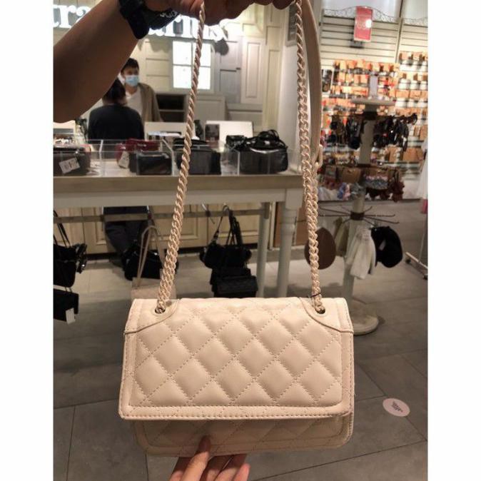 Tas Selempang Wanita Stradivarius Original - Off White Djamenashop