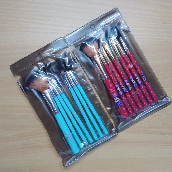 KUAS BRUSH MAKE UP SET BLUSH ON FANCY KARAKTER LUCU ISI 7 7IN1