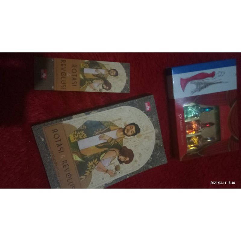 Jual Novel Rotasi Dan Revolusi Preloved Berttd Shopee Indonesia