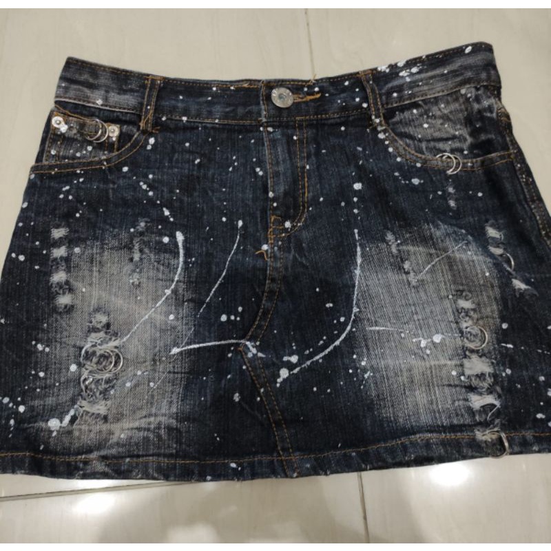 Rok skirt mini jeans abstrak size M preloved