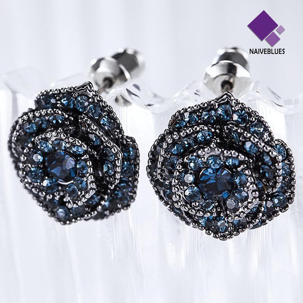Anting Stud Desain Bunga Biru Aksen Berlian Imitasi Untuk Wanita