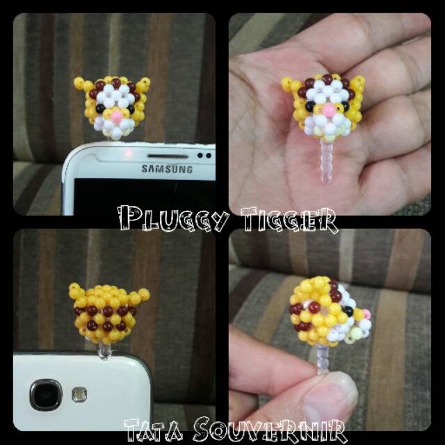 Pluggy /Earplug /Gantungan Hp Tigger