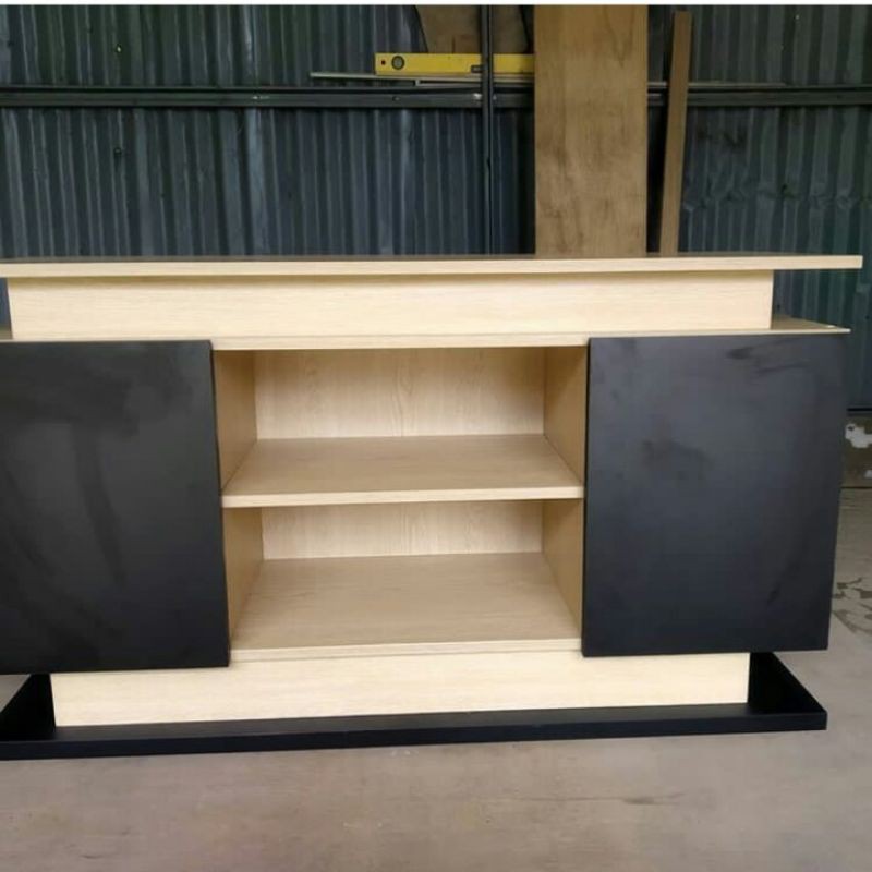 rak tv , lemari tv. backdrop tv