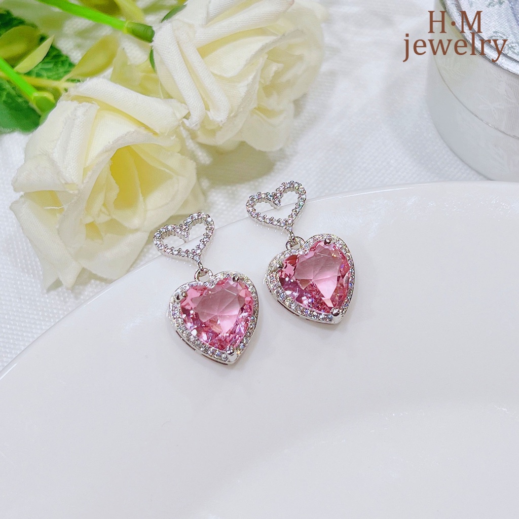 Anting Tusuk Bentuk Hati Aksen Zircon AAA Warna Pink Untuk Wanita