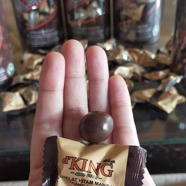 

cokelat almond isi 80 bungkus 1 toples