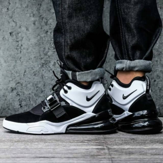 Nike AirForce 270 Black White